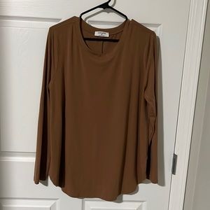 Brown long sleeve tee
